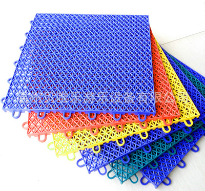 幼兒園懸浮地墊與塑膠地板 安全實(shí)用的操場與室內(nèi)防滑解決方案